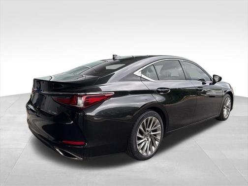 2019 Lexus ES 350 Luxury