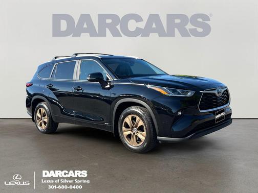 2023 Toyota Highlander Hybrid XLE