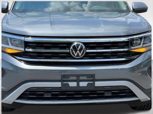 2023 Volkswagen Atlas 3.6L SE w/Technology