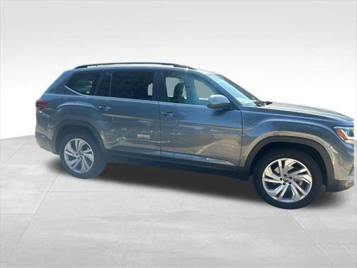 2023 Volkswagen Atlas 3.6L SE w/Technology
