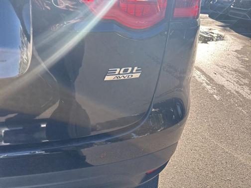 2019 Jaguar F-PACE 30t Portfolio