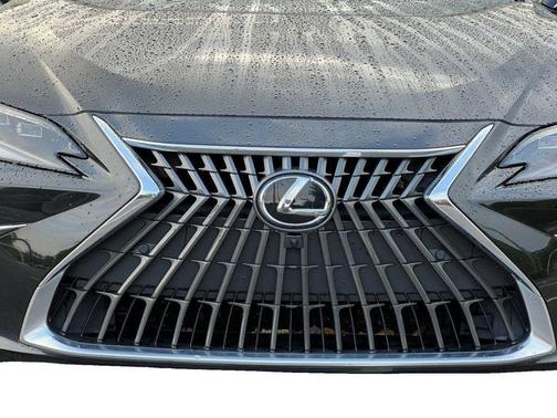 2024 Lexus ES 350 Ultra Luxury