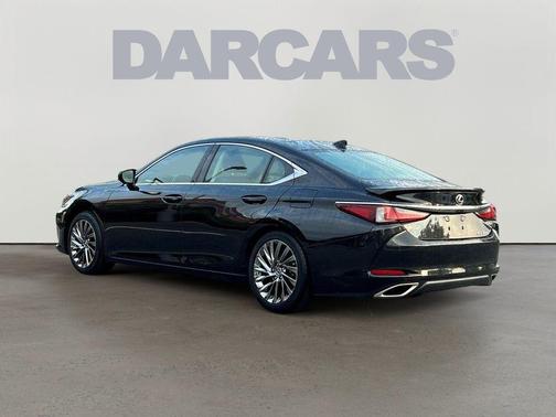 2024 Lexus ES 350 Ultra Luxury