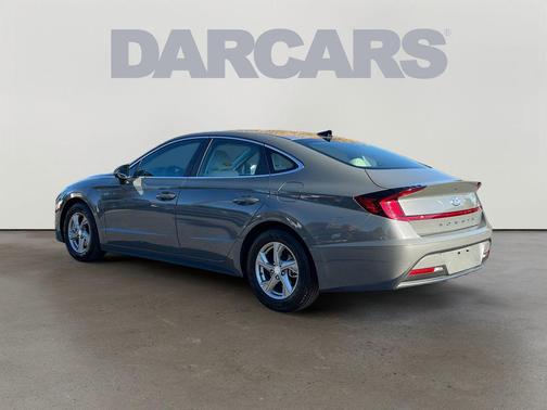 2023 Hyundai SONATA SE