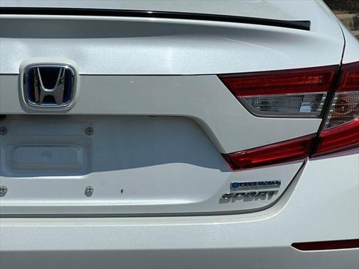 2022 Honda Accord Hybrid Base