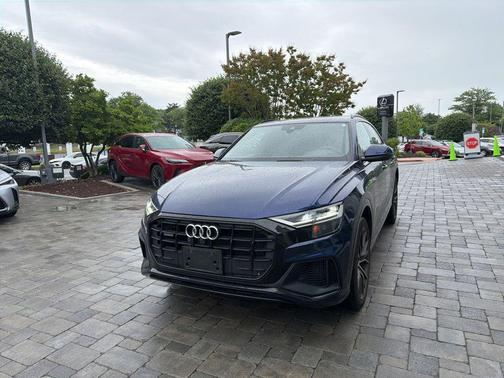 Navarra Blue Metallic 2020 Audi Q8 55 Premium Plus