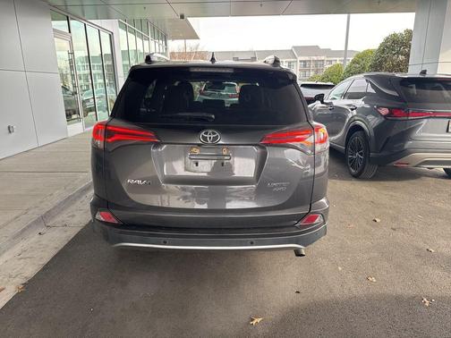 2018 Toyota RAV4 Limited
