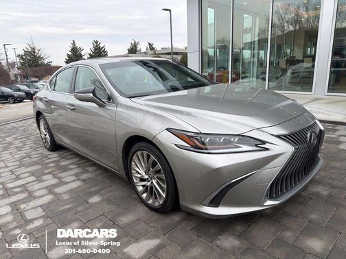 2019 Lexus ES 300h Luxury