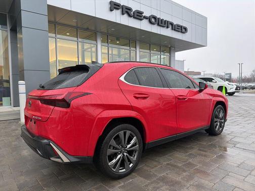 2023 Lexus UX 250h F Sport