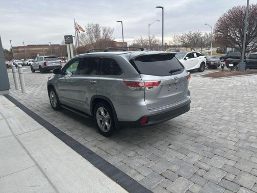 2016 Toyota Highlander Limited