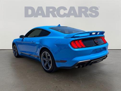 Grabber Blue Metallic 2022 Ford Mustang GT Premium