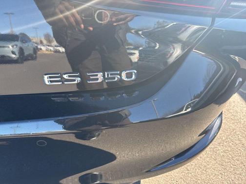 2019 Lexus ES 350 Base