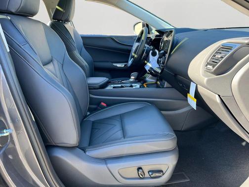 2026 Lexus NX 450h+ NX 450h+ Luxury