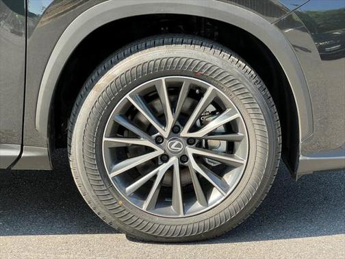 2025 Lexus NX 350h Premium