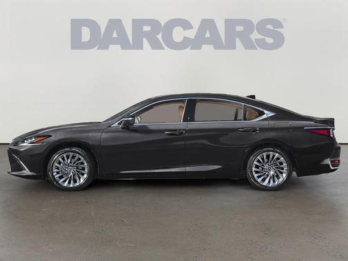 2025 Lexus ES 300h Ultra Luxury