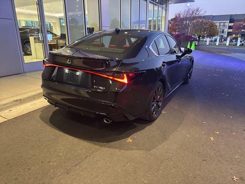 2022 Lexus IS 350 Base