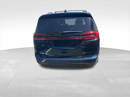 2021 Chrysler Pacifica Hybrid Touring L