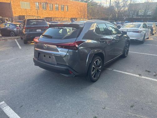 2024 Lexus UX 250h Base