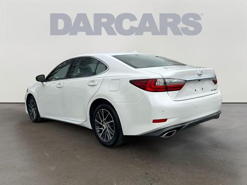 2016 Lexus ES 350 Base