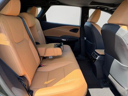 Nori Green Pearl 2026 Lexus RX 350 Premium