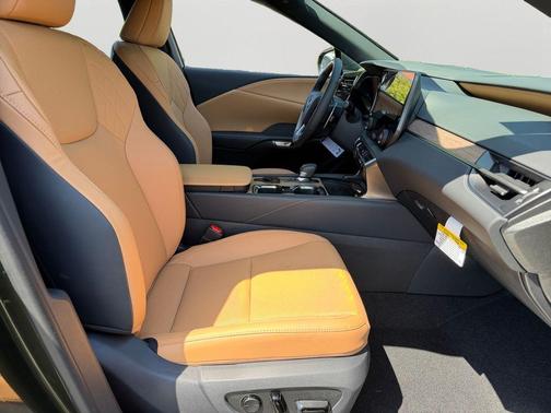 Nori Green Pearl 2026 Lexus RX 350 Premium