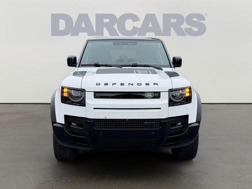 Fuji White 2023 Land Rover Defender 110 X-Dynamic SE