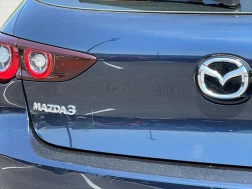 2022 Mazda Mazda3 FWD
