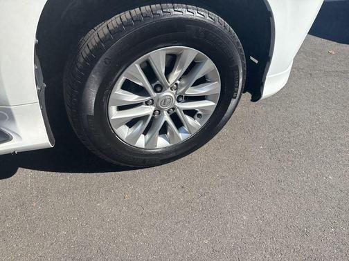 2019 Lexus GX 460 Base