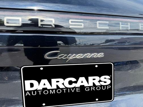 2023 Porsche Cayenne Platinum Edition