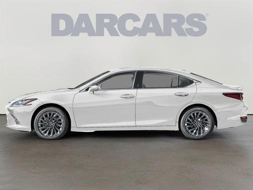 2025 Lexus ES 300h Luxury