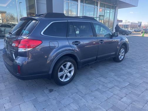 2014 Subaru Outback 2.5i Limited