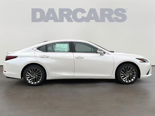 2025 Lexus ES 350 Ultra Luxury