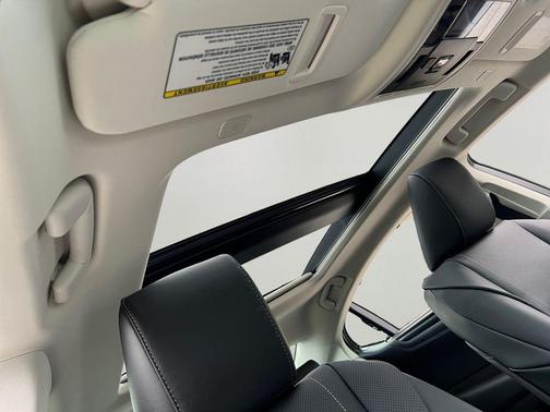 2025 Lexus ES 350 Ultra Luxury