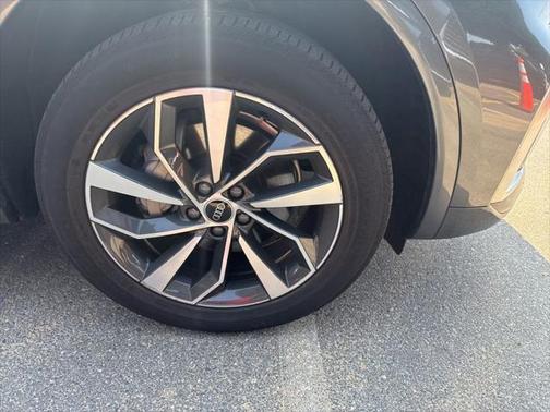 2024 Audi Q5 45 S line Premium Plus