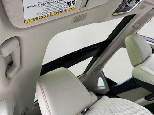 2026 Lexus NX 450h+ Luxury