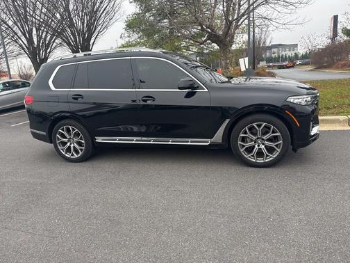 2020 BMW X7 xDrive40i