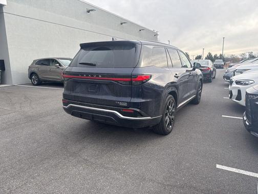 2025 Lexus TX 500h F SPORT Premium