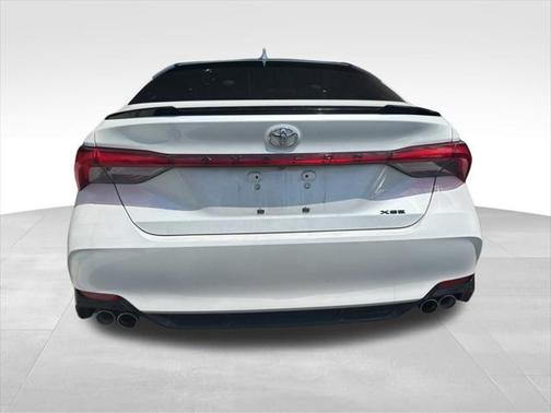 2019 Toyota Avalon XSE