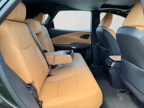 Nori Green Pearl 2026 Lexus RX 350 Premium