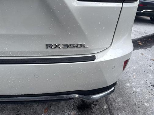 2022 Lexus RX 350L Base