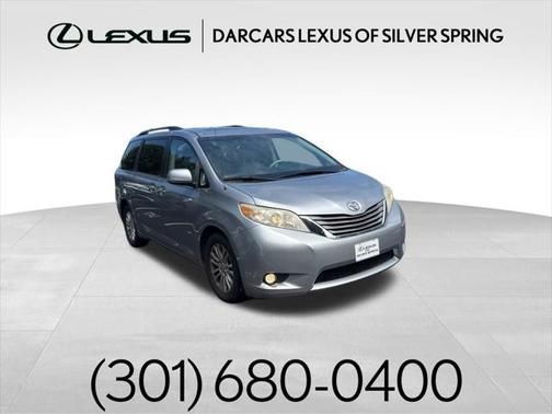 2013 Toyota Sienna XLE