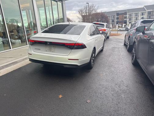 2024 Honda Accord EX 1.5T