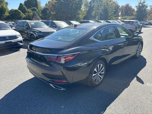 2019 Lexus ES 350 Base