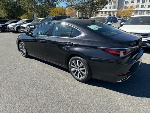 2019 Lexus ES 350 Base