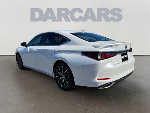2025 Lexus ES 350 Base