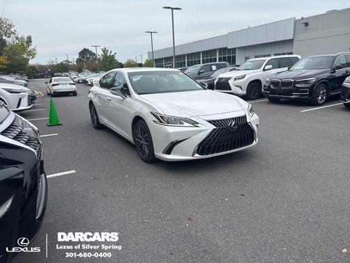 2025 Lexus ES 350 Base