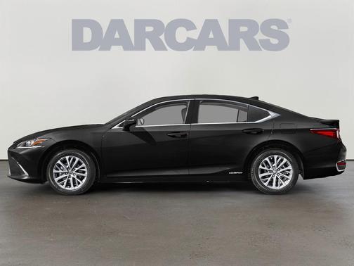 2022 Lexus ES 300h Base