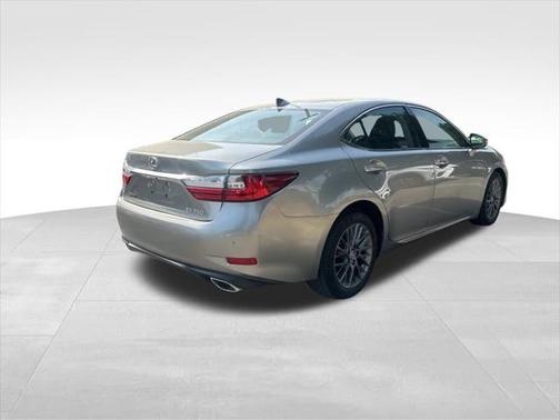 2018 Lexus ES 350 Base