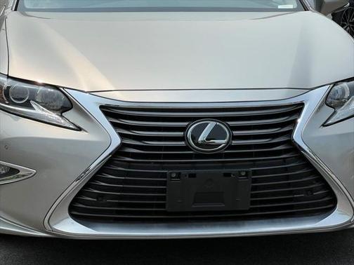 2018 Lexus ES 350 Base