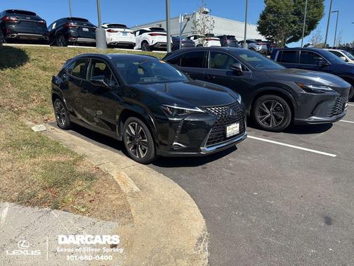 2024 Lexus UX 250h Base